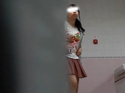 kt-joker unm89 怪盗ジョーカー 美しい日本の未来 No.87大量のトイレットペーパーで「大」の降臨を待ち受ける女の子にズームイン kt-joker unm89 怪盗ジョーカー 美しい日本の未来 No.87大量のトイレットペーパーで「大」の降臨を待ち受ける女の子にズームイン